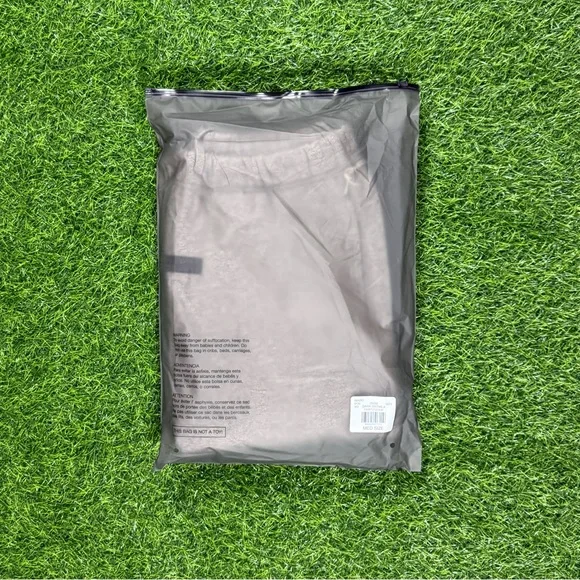 Fear Of God Essentials Dark Oatmeal SS22 Relaxed Sweatpants - Picture 10 of 11